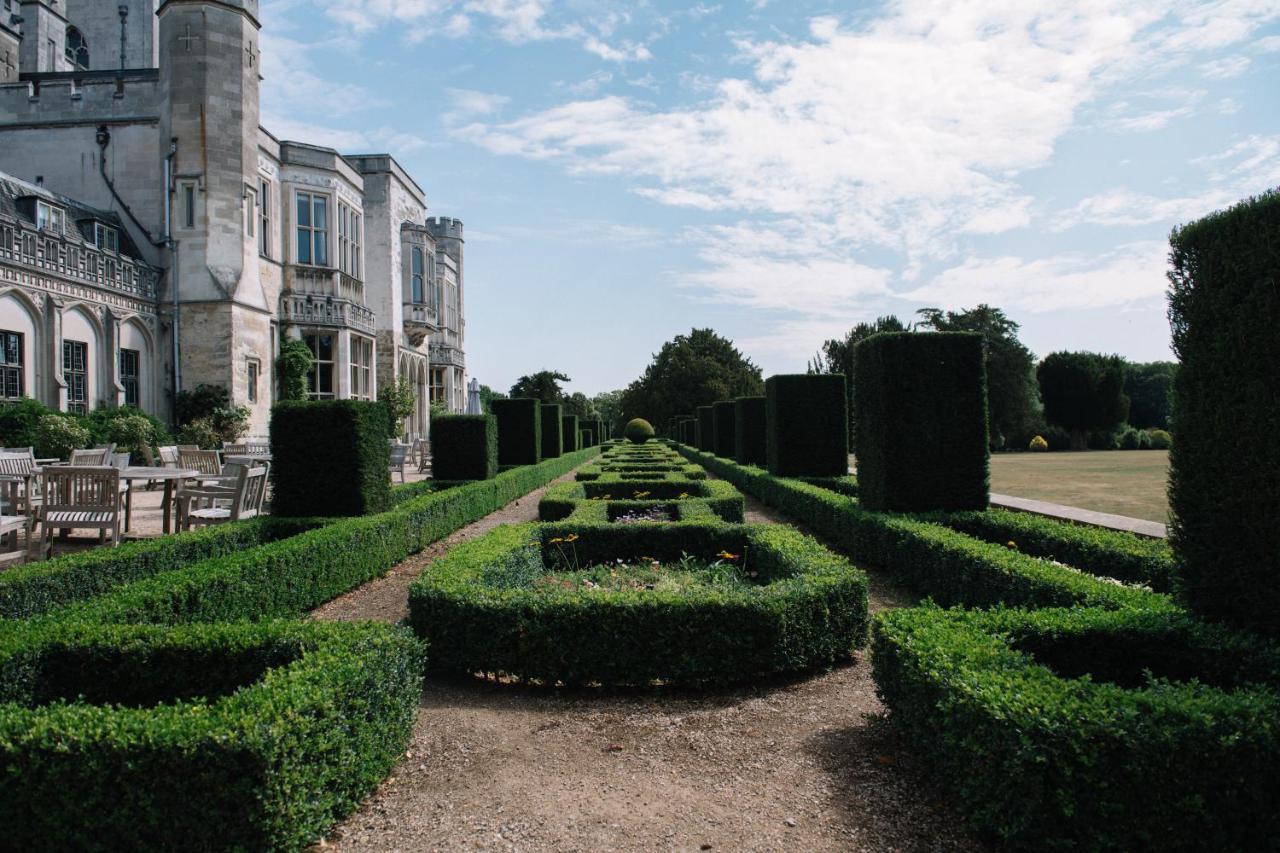 Ashridge House Hotel Бъркхамстед Екстериор снимка