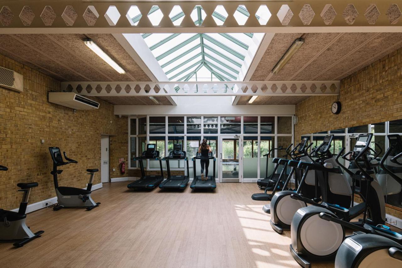 Ashridge House Hotel Бъркхамстед Екстериор снимка