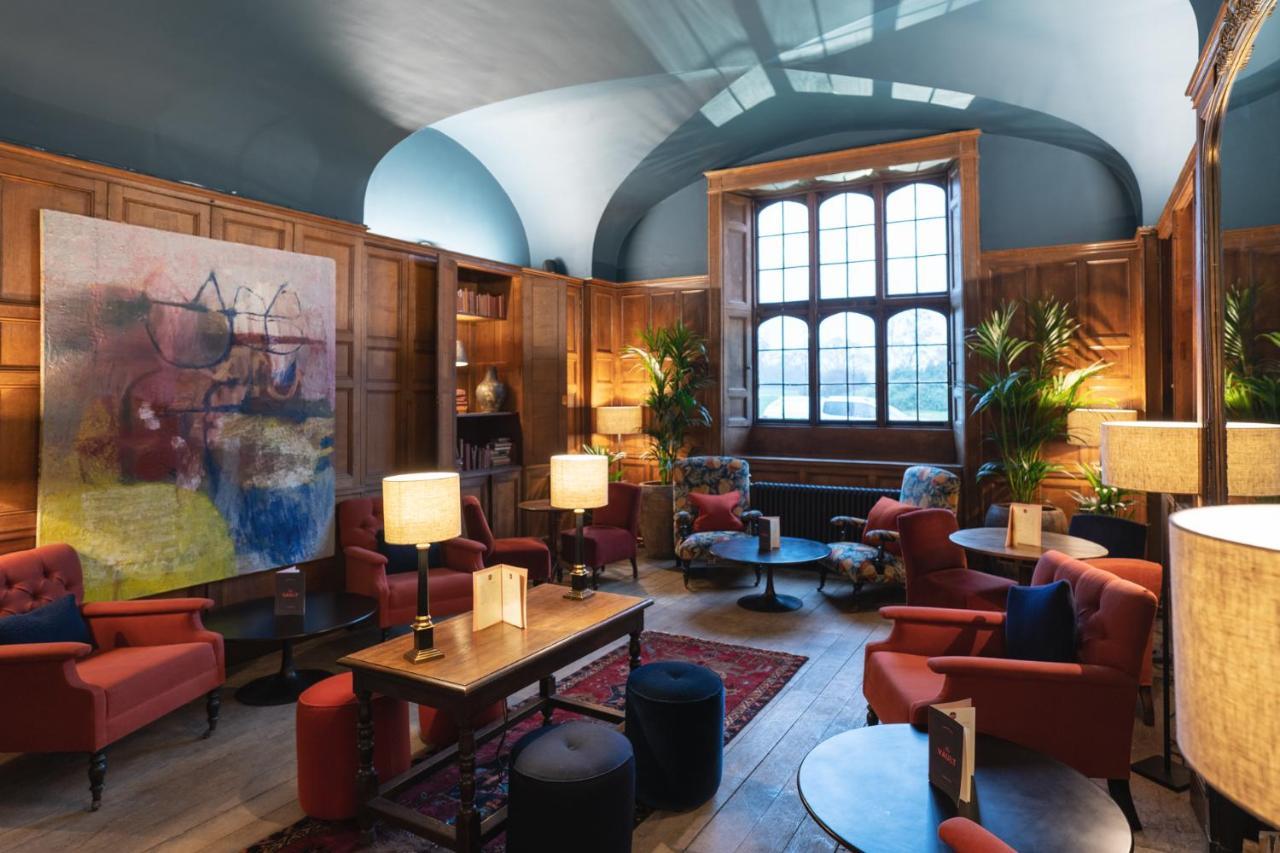 Ashridge House Hotel Бъркхамстед Екстериор снимка